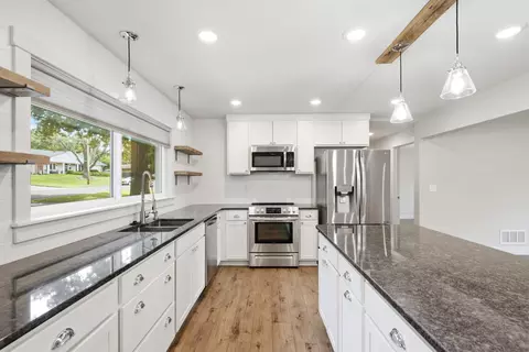 Kitchen - 5 Longfellow Ln, Columbia, MO 65203 photo 5 of 5