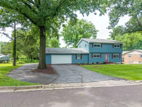 Exterior - 5 Longfellow Ln, Columbia, MO 65203 photo 3 of 6