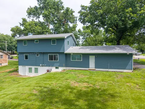Exterior - 5 Longfellow Ln, Columbia, MO 65203 photo 5 of 6