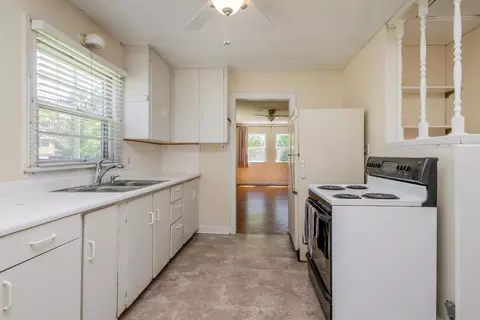 Other - 804 E Lakeview St, Centralia, MO 65240 photo 1 of 3