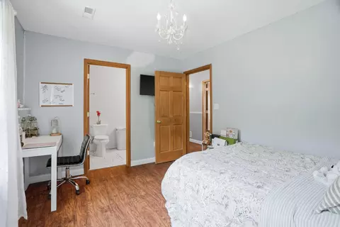 Bedroom - 13221 E Remie Rd, Centralia, MO 65240 photo 10 of 15