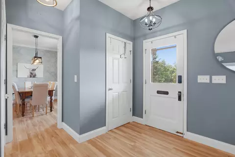 Entry Way - 13221 E Remie Rd, Centralia, MO 65240 photo 1 of 7