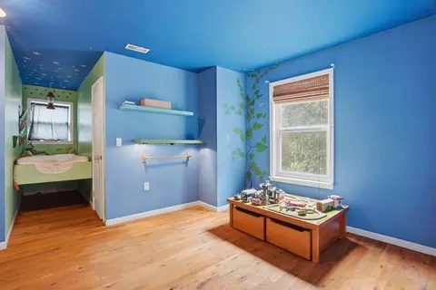 Bedroom - 13221 E Remie Rd, Centralia, MO 65240 photo 13 of 15