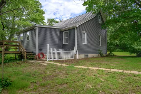 Exterior - 765 Main St, Morrison, MO 65061 photo 4 of 8