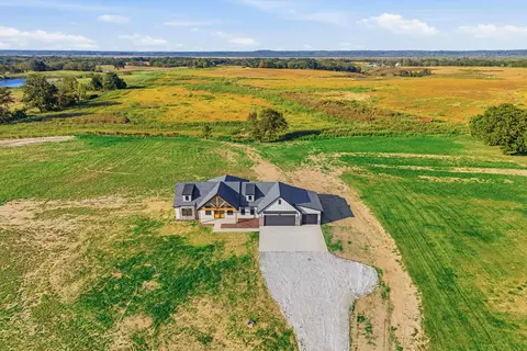 21652 Missouri 98, Boonville, MO 65233