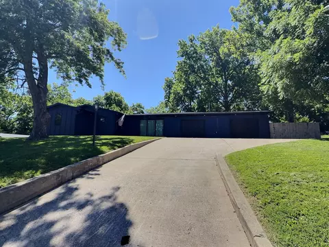 2901 Kenborg, Jefferson City, MO 65109