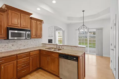 Kitchen - 504 Eagle Lake Dr, Ashland, MO 65010 photo 3 of 3