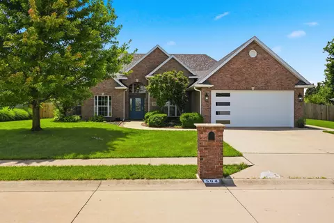 Exterior - 504 Eagle Lake Dr, Ashland, MO 65010 photo 1 of 6