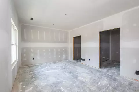 Bedroom - 950 E Mchatton, Sturgeon, MO 65284 photo 1 of 5