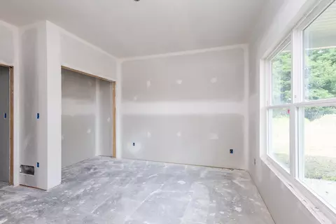 Bedroom - 950 E Mchatton, Sturgeon, MO 65284 photo 3 of 5