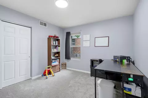 Bedroom - 1400 Marbrooke Dr, Fulton, MO 65251 photo 1 of 6