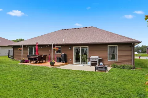 Exterior - 520 Logan Pl, Fulton, MO 65251 photo 4 of 6