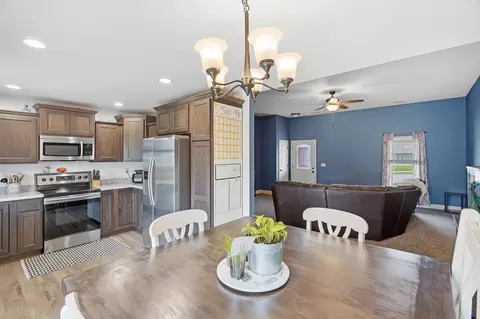 Entry Way - 520 Logan Pl, Fulton, MO 65251 photo 1 of 1
