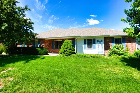 1913 Clear Ct, Columbia, MO 65203
