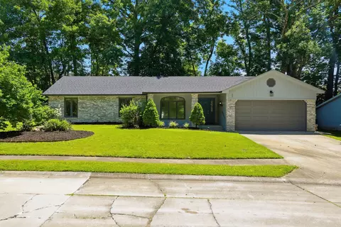 408 Cedar Ln, Columbia, MO 65201