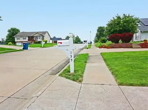 View/Area - 135 Spring Ave, Holts Summit, MO 65043 photo 1 of 1
