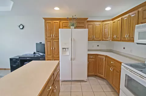 Kitchen - 135 Spring Ave, Holts Summit, MO 65043 photo 2 of 3