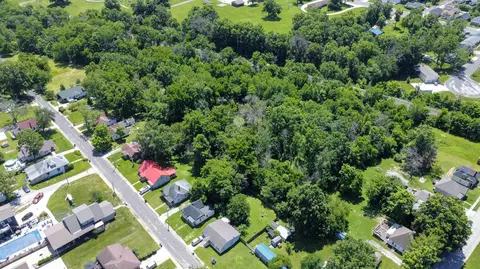 708 Farror St, Moberly, MO 65270 photo 6