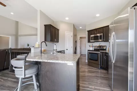 Kitchen - 2114 Mace Ct, Columbia, MO 65201 photo 4 of 9