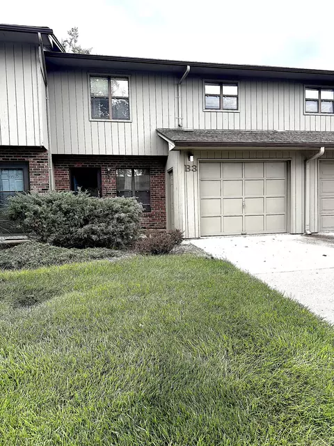 2801 W Broadway #B3, Columbia, MO 65203
