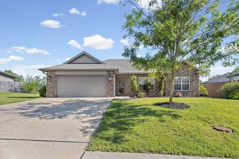 5709 Fallow Ct, Columbia, MO 65202