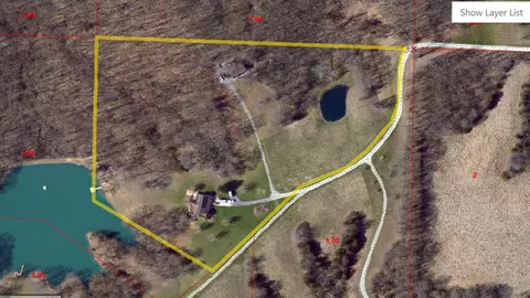 19601 N Rte V, Sturgeon, MO 65284