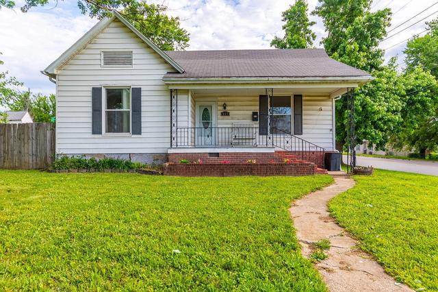927 E Promenade St, Mexico, MO 65265