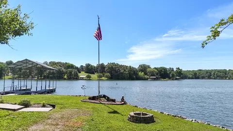 Mohawk Dr, Keytesville, MO 65261 photo 4