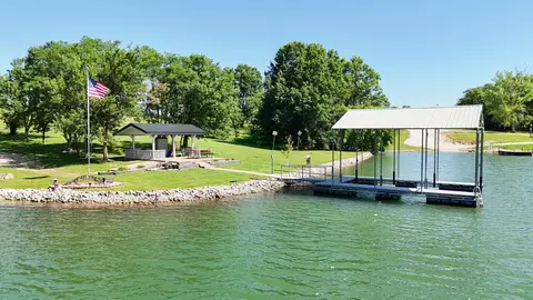 Mohawk Dr, Keytesville, MO 65261 photo 6
