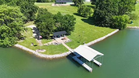 Mohawk Dr, Keytesville, MO 65261 photo 17