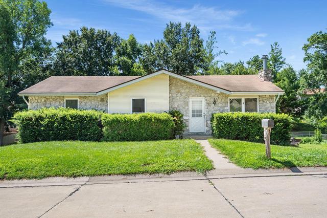 1112 Krohn St, Boonville, MO 65233