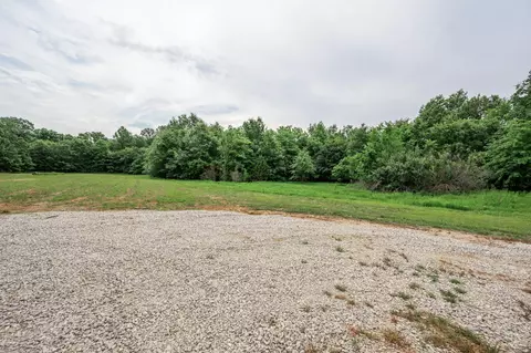 16 Halyon Ests, Perry, MO 63462 photo 4