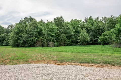 16 Halyon Ests, Perry, MO 63462 photo 5