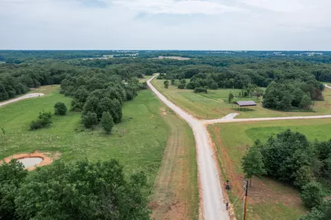24 Halyon Ests, Perry, MO 63462 photo 6