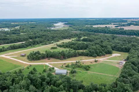 27 Halyon Ests, Perry, MO 63462 photo 2