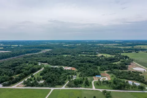 8 Halyon Ests, Perry, MO 63462 photo 10