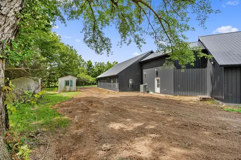 Exterior - 39016 Missouri 41, Nelson, MO 65347 photo 5 of 7