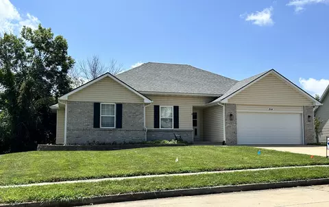 1504 War Admiral Dr, Columbia, MO 65202