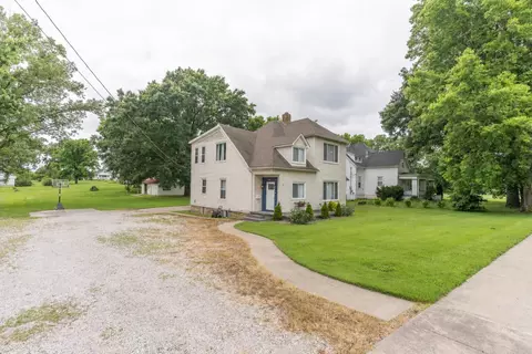 419 N Main St, Huntsville, MO 65259