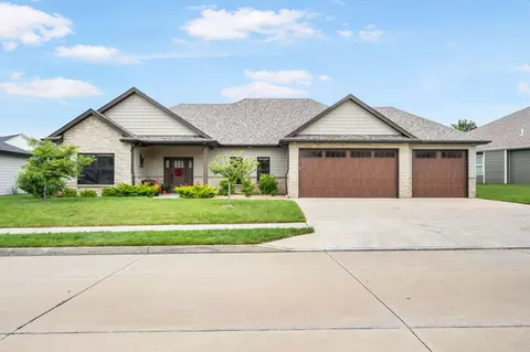 2513 Baxley Dr, Columbia, MO 65201