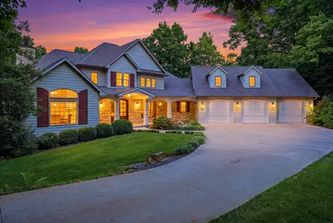 1901 Kingsbridge Dr, Columbia, MO 65203