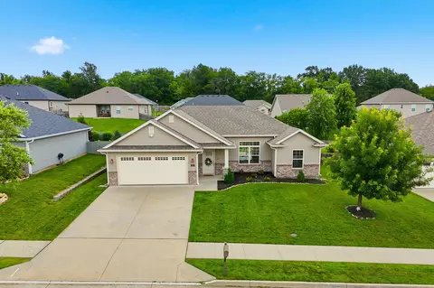 605 Armitage Dr, Columbia, MO 65202