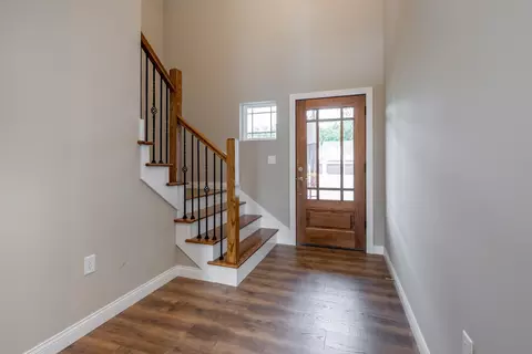 5416 Heath Ct, Columbia, MO 65203