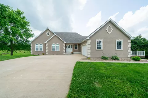 11193 Gibson Ave, Holts Summit, MO 65043