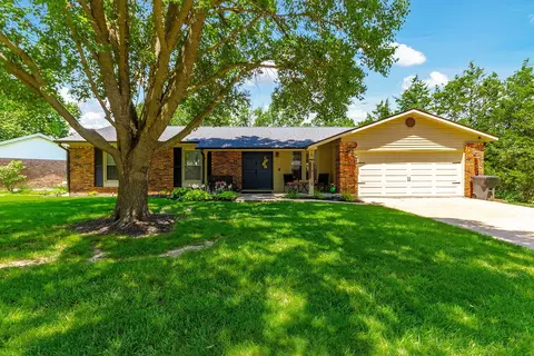 1405 Dorcas St, Mexico, MO 65265