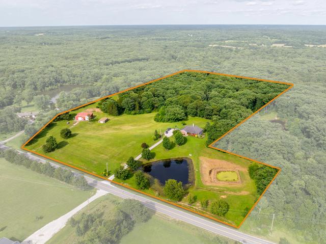 11800 N Route E, Harrisburg, MO 65256
