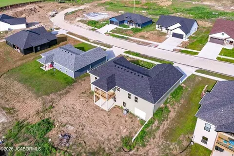 782 Vine Dr, Holts Summit, MO 65043 photo 5