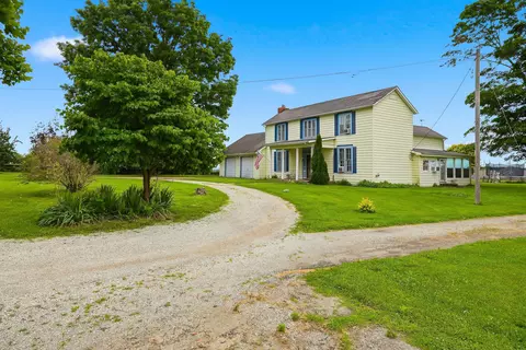 5000 E Liberty Ln, Hartsburg, MO 65039