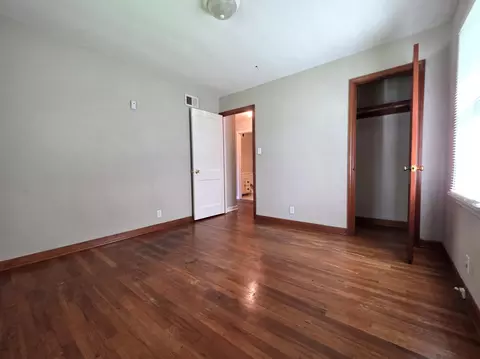 Bedroom - 305 Sunset Dr, Fulton, MO 65251 photo 5 of 5