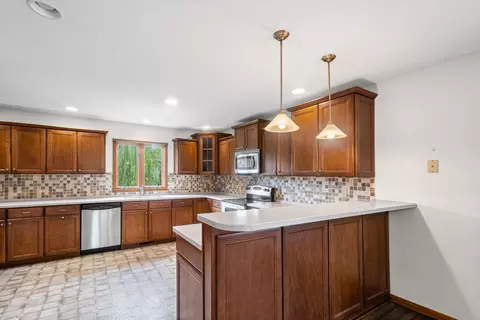 Kitchen - 1200 E Logan St, Moberly, MO 65270 photo 2 of 5